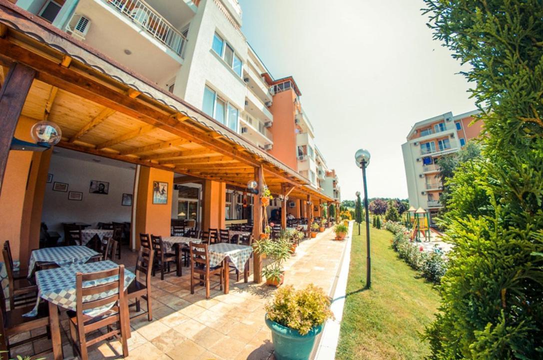 Panorama Marina Fort Beach - Premium Apartments Sea Viev Sveti Vlas Dış mekan fotoğraf