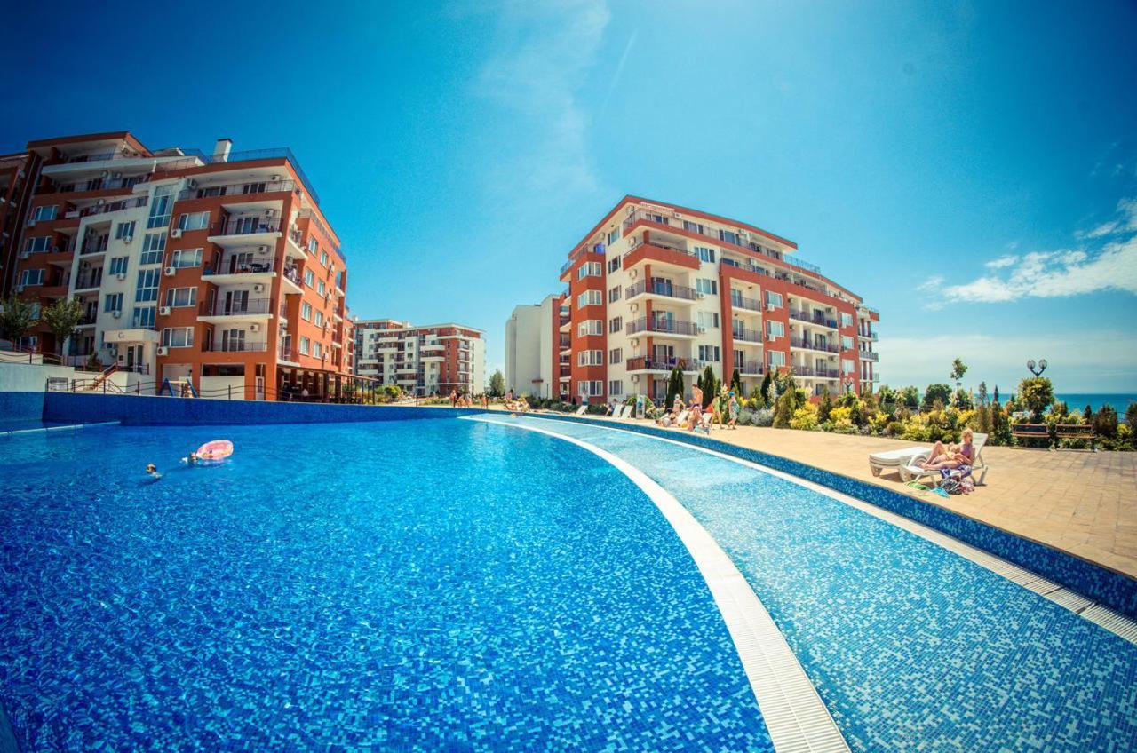 Panorama Marina Fort Beach - Premium Apartments Sea Viev Sveti Vlas Dış mekan fotoğraf