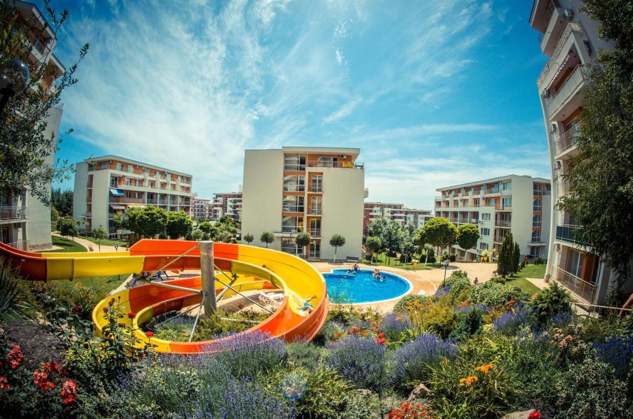 Panorama Marina Fort Beach - Premium Apartments Sea Viev Sveti Vlas Dış mekan fotoğraf