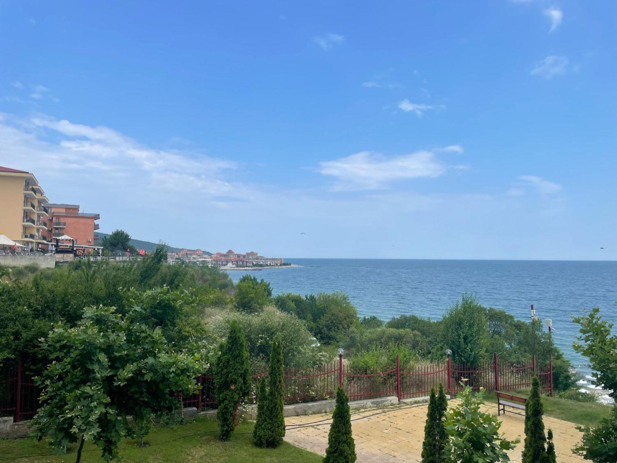 Panorama Marina Fort Beach - Premium Apartments Sea Viev Sveti Vlas Oda fotoğraf