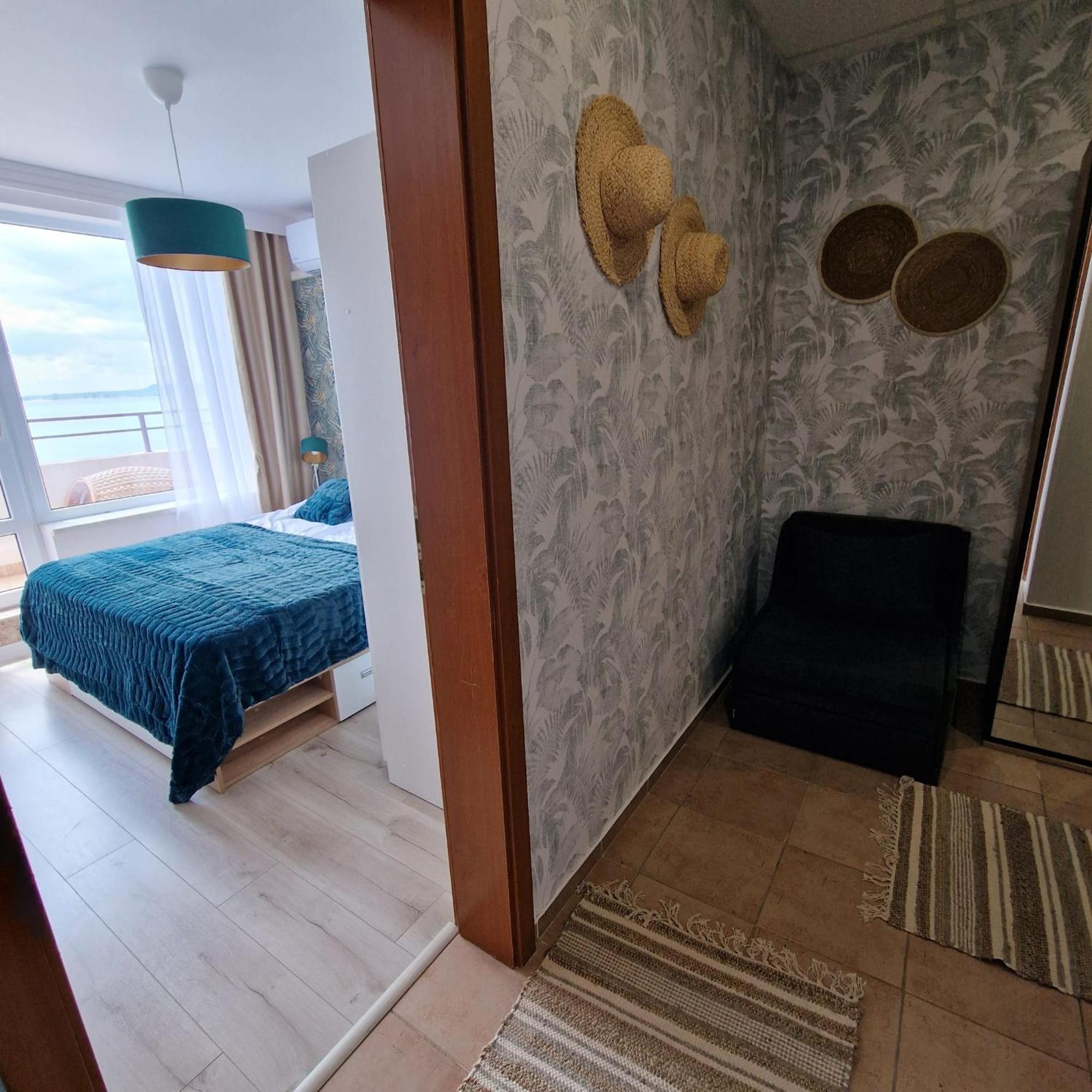 Panorama Marina Fort Beach - Premium Apartments Sea Viev Sveti Vlas Dış mekan fotoğraf