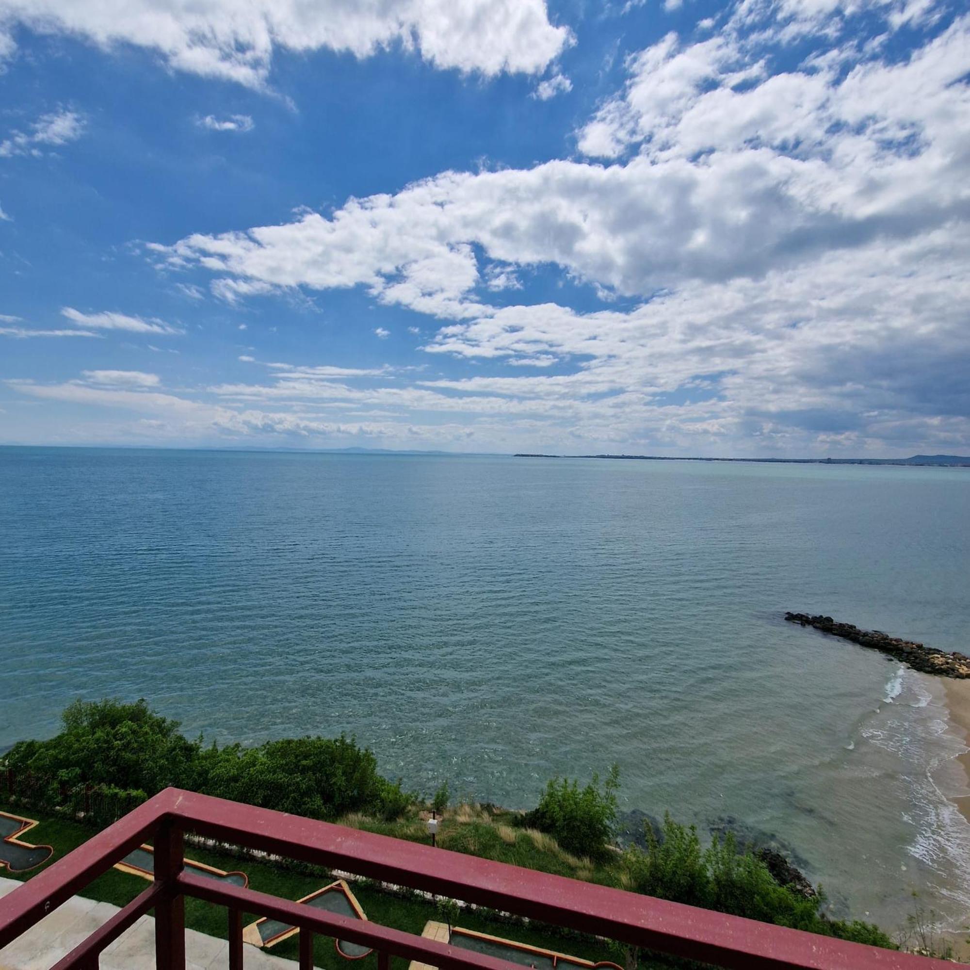 Panorama Marina Fort Beach - Premium Apartments Sea Viev Sveti Vlas Dış mekan fotoğraf
